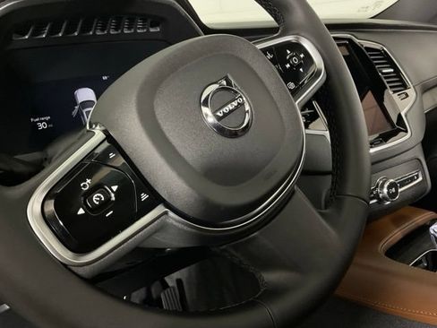 Certified 2024 Volvo XC90 T8 Ultimate AWD/4WD image 19