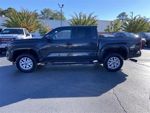 Certified 2024 Toyota Tacoma SR5 image 14