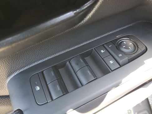 Used 2024 Toyota Tacoma SR5 image 27