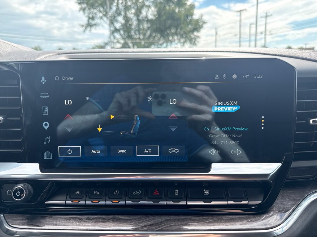 Used 2025 Chevrolet Silverado 1500 LTZ w/ LTZ Convenience Package II AWD/4WD image 41