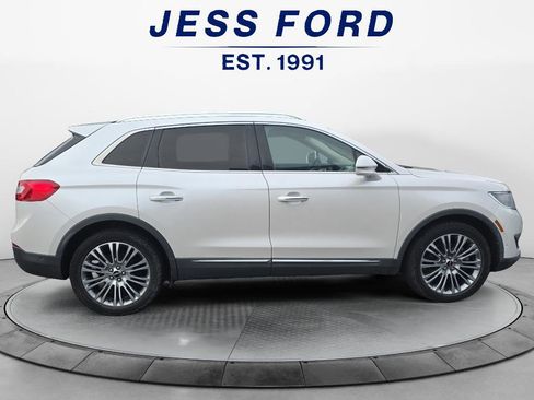 Used 2016 Lincoln MKX Reserve w/ Luxury Package image 6