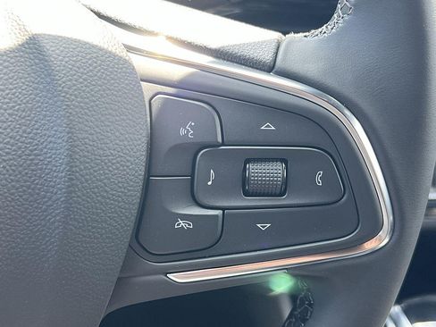 New 2026 Buick Envista Sport Touring w/ Convenience II Package FWD image 14