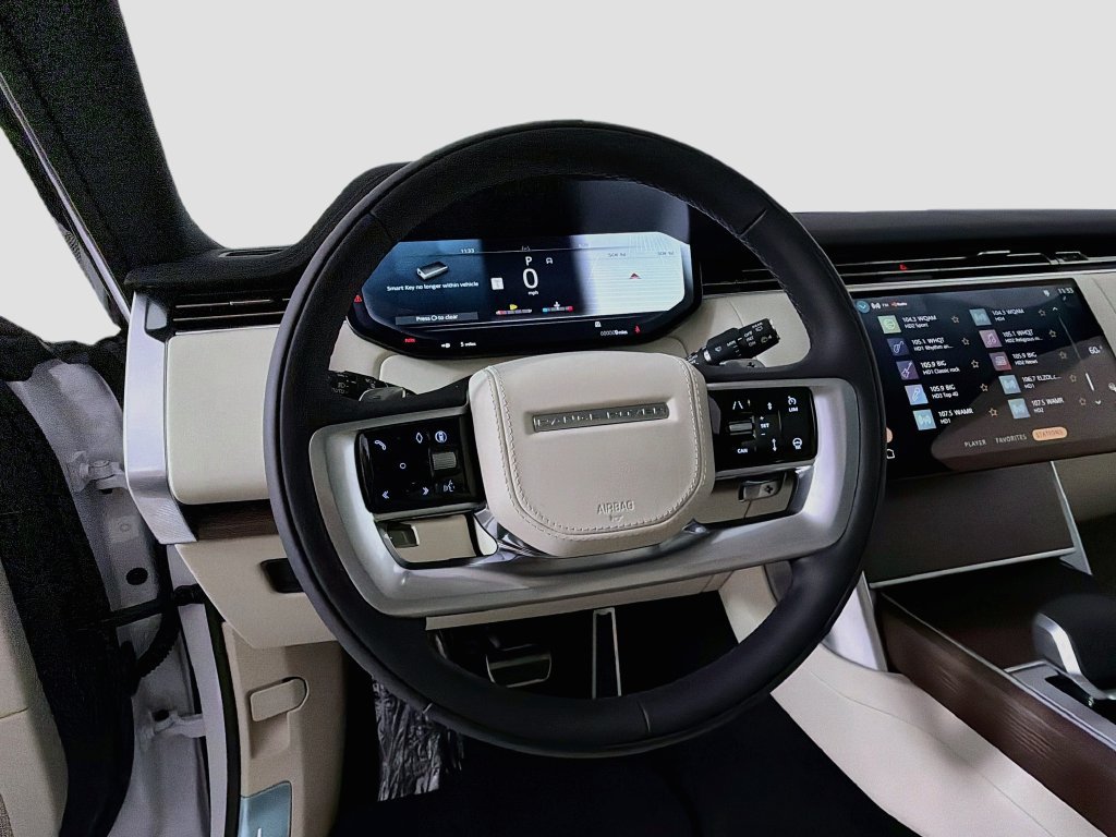 New 2027 Land Rover Range Rover Long Wheelbase SE AWD/4WD image 11