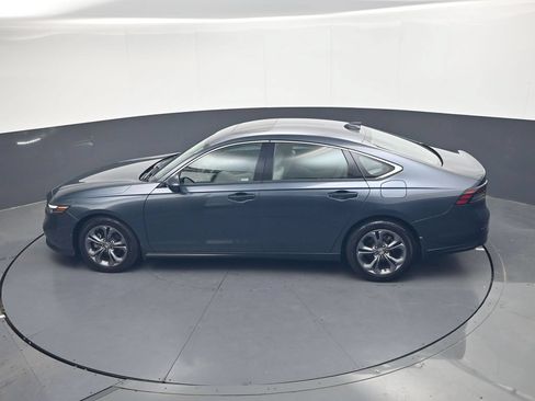 Used 2023 Honda Accord EX image 24