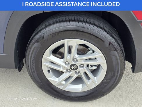 Used 2025 Hyundai Tucson SE image 11