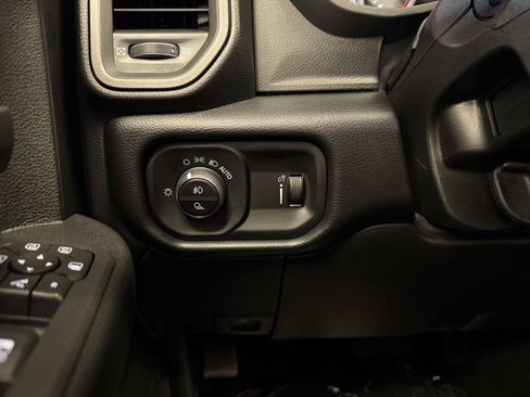 New 2026 RAM 2500 Tradesman AWD/4WD image 11