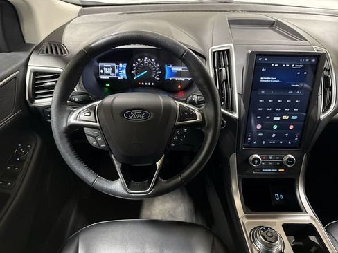 Used 2024 Ford Edge SEL AWD/4WD image 11
