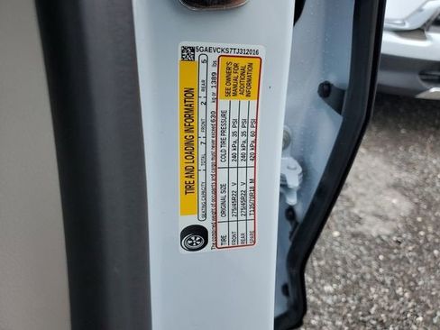 New 2026 Buick Enclave Avenir AWD/4WD image 32