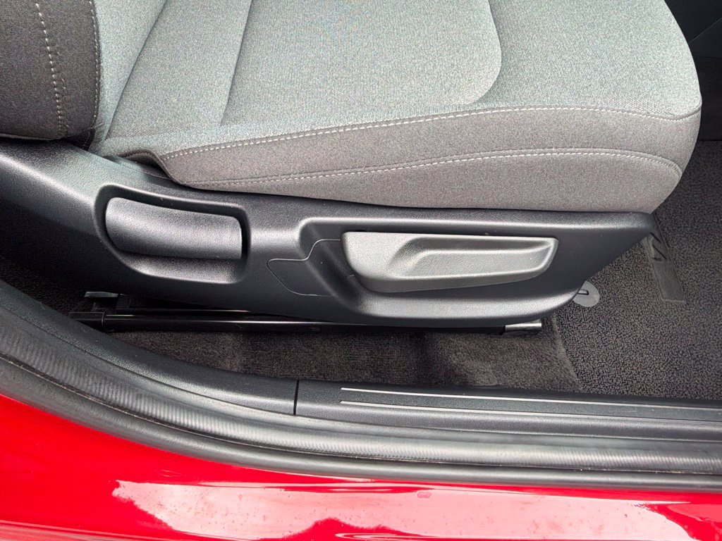 Used 2025 Kia K4 FWD image 42