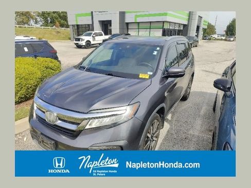 Used 2019 Honda Pilot Touring image 1