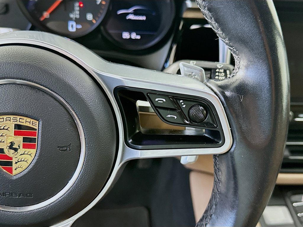 Used 2020 Porsche Macan AWD/4WD image 27