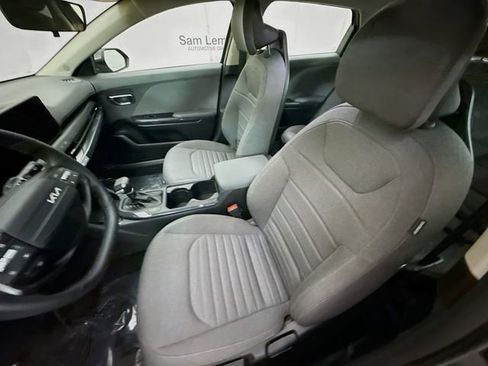 Used 2025 Kia K4 EX image 19