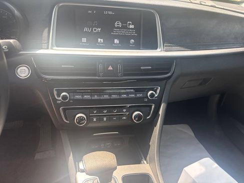 Used 2020 Kia Optima S FWD image 9