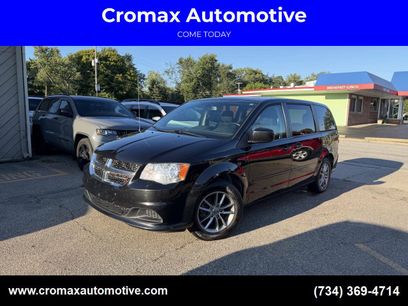 Used 2015 Dodge Grand Caravan SE