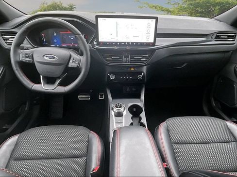 Used 2024 Ford Escape ST-Line w/ Tech Pack #1 AWD/4WD image 16