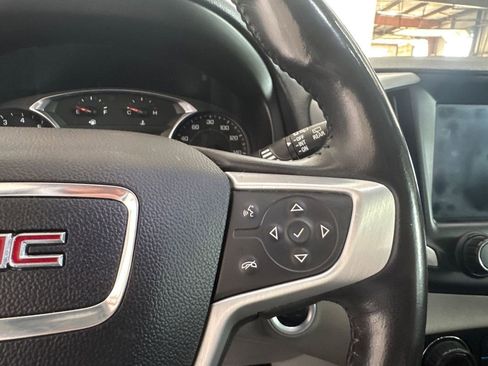 Used 2019 GMC Terrain SLT w/ Preferred Package image 13