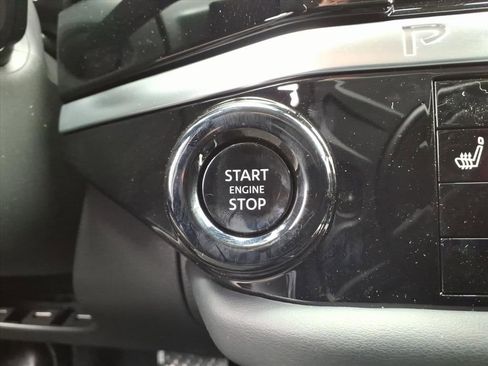 New 2026 Nissan Pathfinder SV AWD/4WD image 32