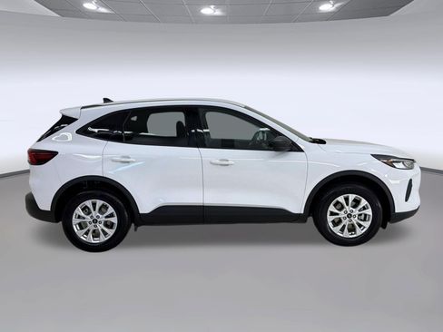 Used 2025 Ford Escape Active AWD/4WD image 8