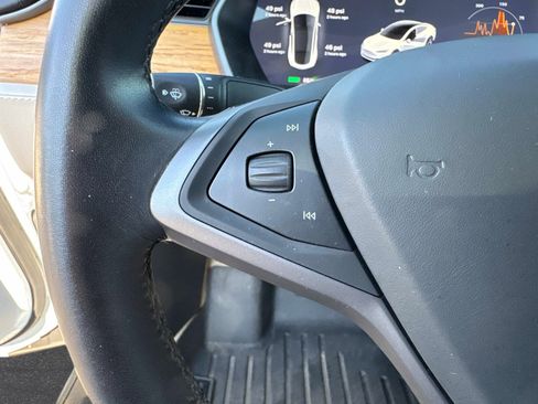 Used 2019 Tesla Model S Long Range image 30