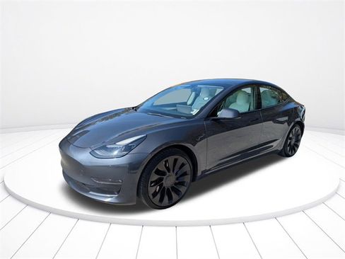 Used 2023 Tesla Model 3 Performance image 8