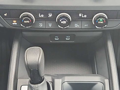 Certified 2023 Honda Accord EX image 17