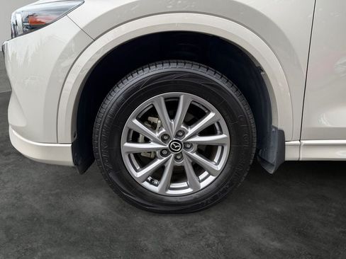 Used 2024 MAZDA CX-5 AWD 2.5 S w/ Select Package image 4
