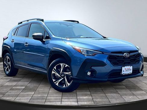 Used 2024 Subaru Crosstrek 2.0i Premium AWD/4WD image 3