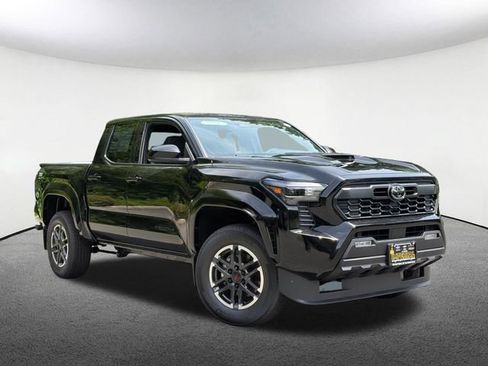 New 2026 Toyota Tacoma TRD Sport AWD/4WD image 2