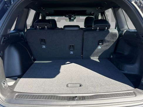 New 2026 Jeep Grand Cherokee Altitude image 23