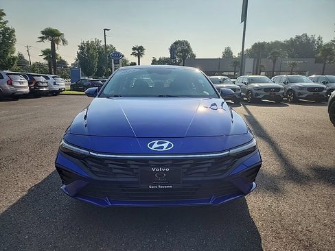 Used 2024 Hyundai Elantra SEL FWD image 7