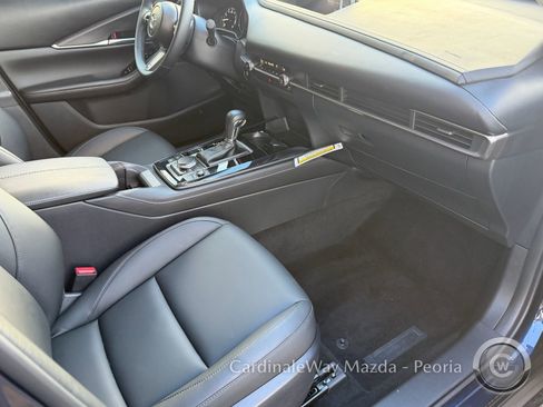 Certified 2025 MAZDA CX-30 AWD 2.5 S w/ Select Sport Pkg image 14