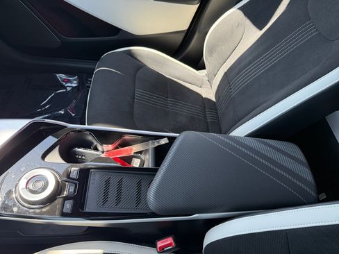 Used 2024 Kia EV6 GT-Line image 14