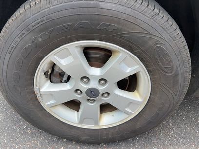 Used 2005 Ford Escape XLT