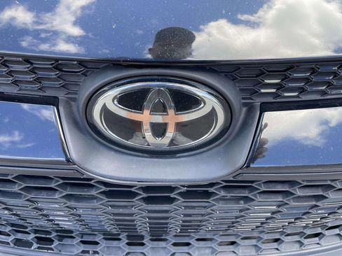 Used 2022 Toyota Corolla LE image 16