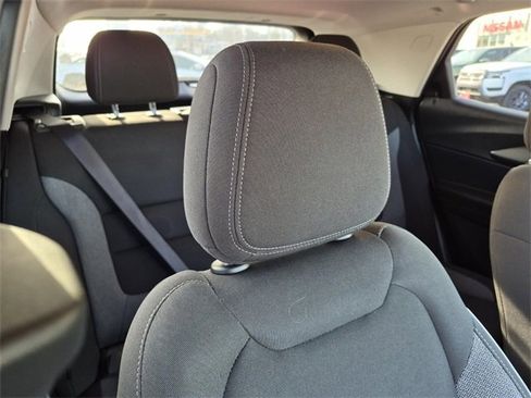 Used 2023 Chevrolet TrailBlazer LT image 14