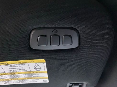 Used 2020 Ford F150 Platinum w/ Equipment Group 701A Luxury image 27