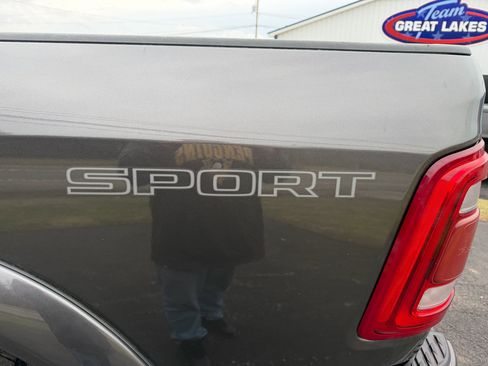 Used 2022 RAM 2500 Big Horn w/ Level B Equipment Group image 16