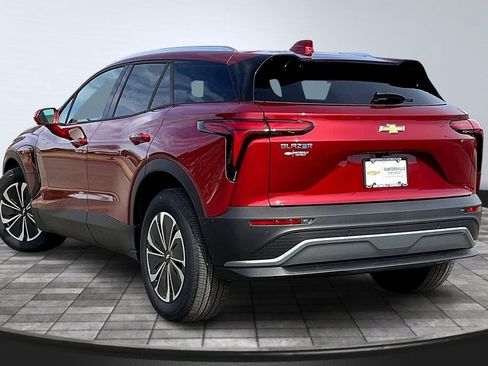 New 2025 Chevrolet Blazer EV LT image 3
