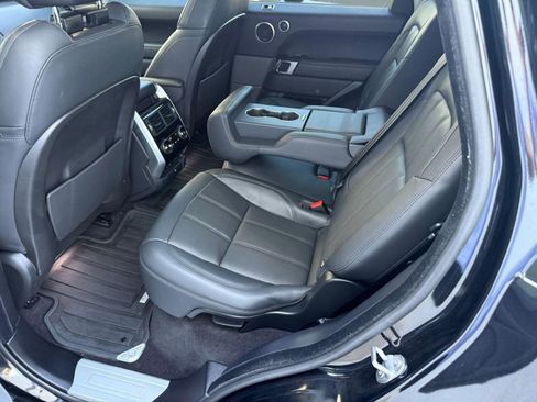 Used 2022 Land Rover Range Rover Sport HSE Dynamic image 14