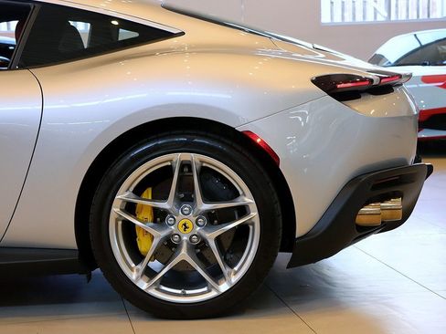 Certified 2021 Ferrari Roma image 65