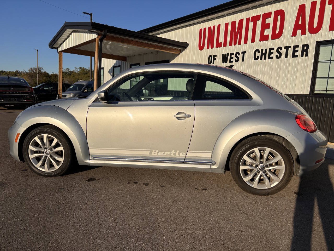 Used 2014 Volkswagen Beetle TDI FWD image 12