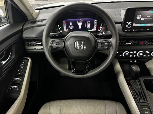 Used 2024 Honda Accord EX image 13