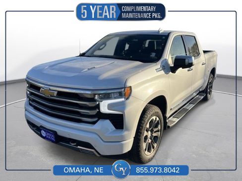 Used 2023 Chevrolet Silverado 1500 High Country w/ Technology Package image 1