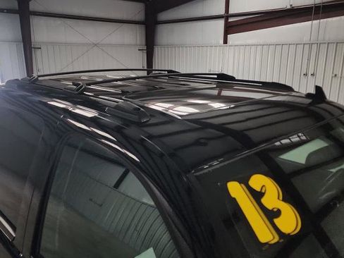 Used 2013 Chevrolet Avalanche LTZ RWD image 23
