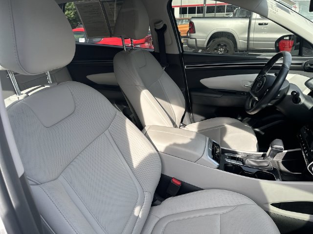 Used 2023 Hyundai Tucson SEL w/ Convenience Package AWD/4WD image 29