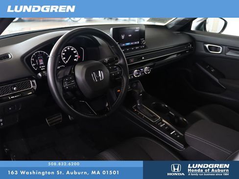 Used 2023 Honda Civic Sport image 8
