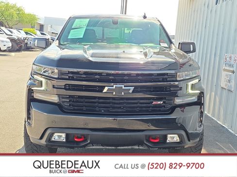 Used 2021 Chevrolet Silverado 1500 LT Trail Boss w/ Convenience Package II AWD/4WD image 2