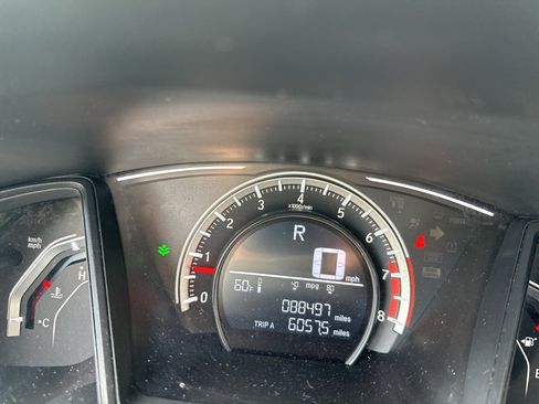 Used 2017 Honda Civic LX image 9