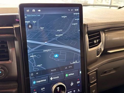 New 2025 Ford F150 Lightning Flash image 9