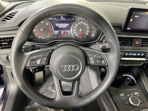 Used 2019 Audi A4 2.0T Premium w/ Convenience Package image 11